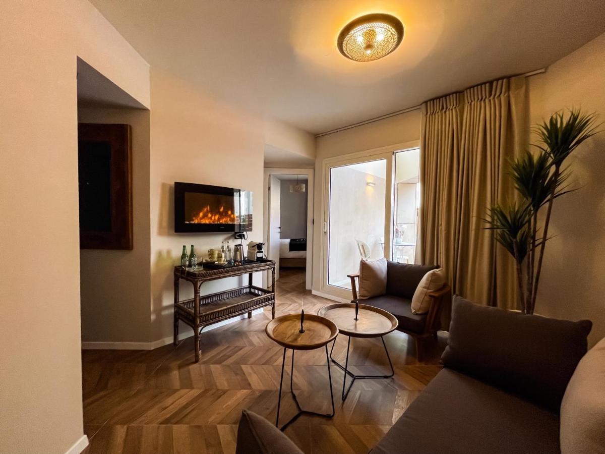 Share Suites Hotel Bat-Yam بات يام المظهر الخارجي الصورة